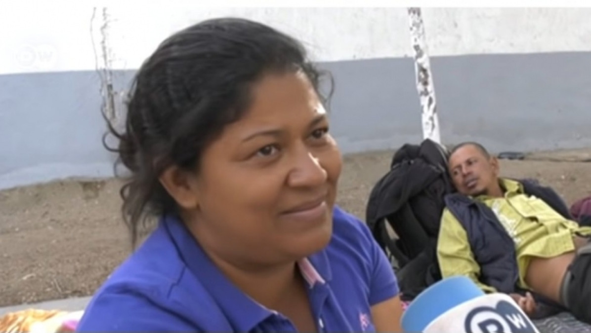 Autoridades resguardan a migrante tras ser amenazada de muerte