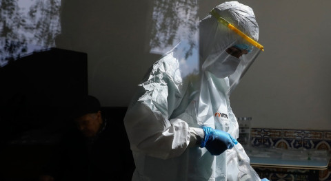 Muertes por COVID-19 en el mundo supera las 966 mil 