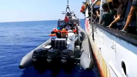 El barco de Open Arms podrá entrar en aguas italianas