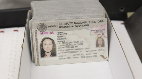 Mexicanos podrán tramitar credencial para votar en EU con matrícula consular