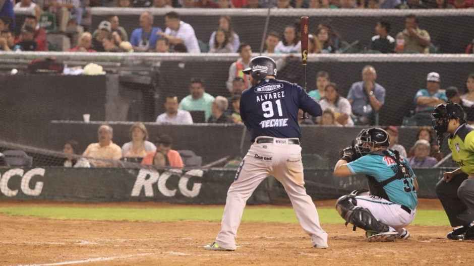 Saraperos derrota 4-2 a Sultanes al finalizar la serie