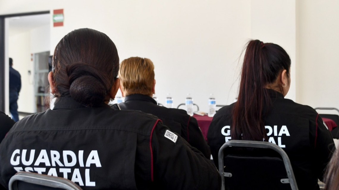 Guardia Estatal recibe donación de lentes en Campaña Integral de Salud Visual