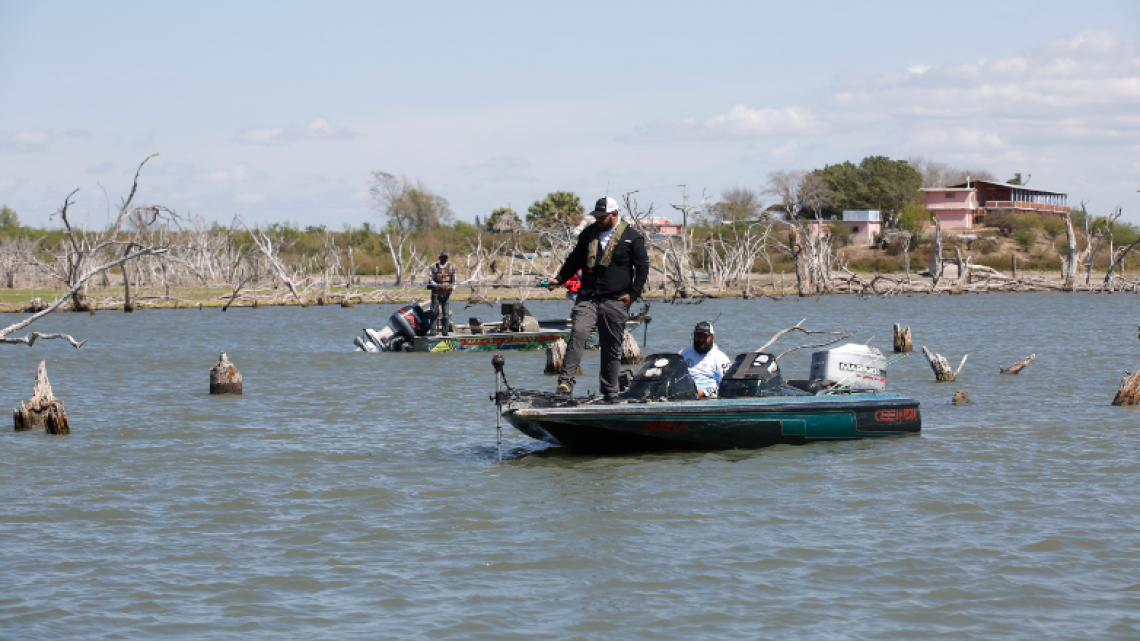 Cierra con éxito torneo panamericano de lobina en la presa Vicente Guerrero