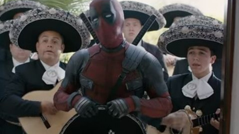Deadpool le lleva mariachi a David Beckham