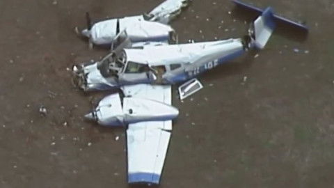  Choque de avionetas en pleno vuelo en Australia deja 4 muertos