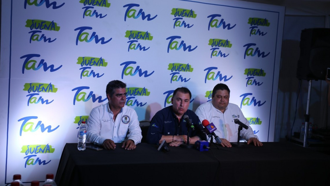 Llena Bronco el Parque Cultural 