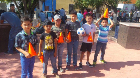 Continúa la SEBIEN y el INDE con la activación del programa Labor Social 