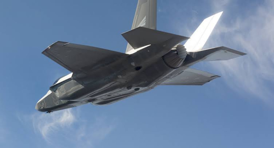 Fuerza Aérea de Japón reanuda vuelos de los cazas F-35A