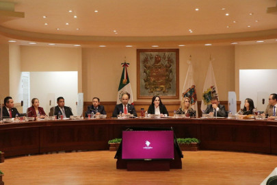 Alistan primer informe de gobierno y declaran recinto oficial al Centro Cultural 