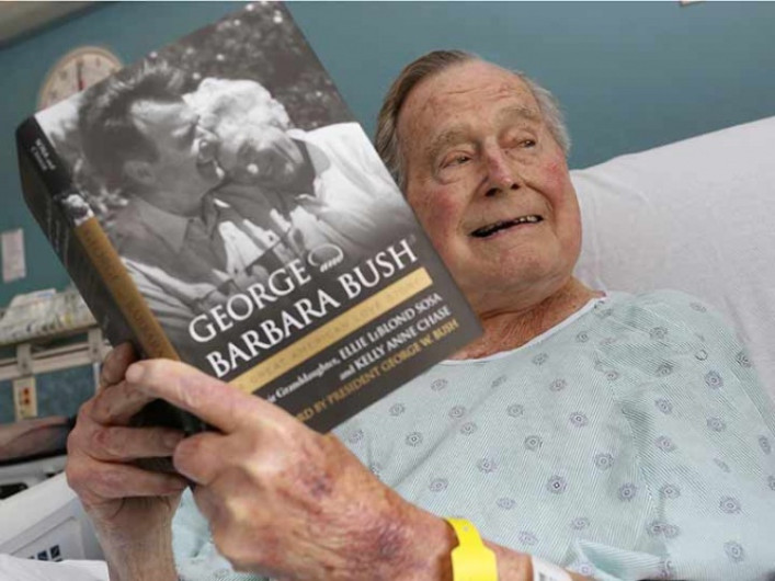 George H.W. Bush, primer expresidente de EU en cumplir 94 años