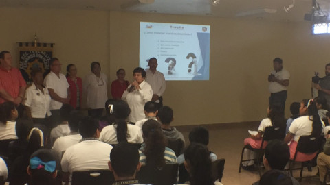 Buscan prevenir violencia y delincuencia en secundarias          