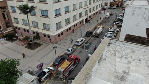 Resulta ser pirotecnia objetos encontrados en Casino de Victoria