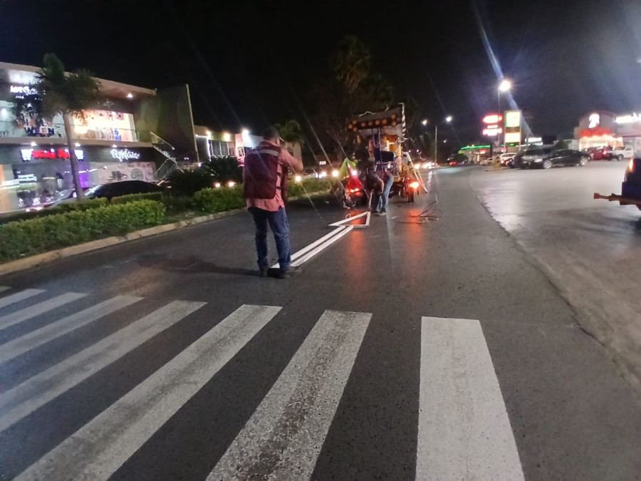 Trabaja Gobierno de Reynosa en repintado de rampas para personas con discapacidad