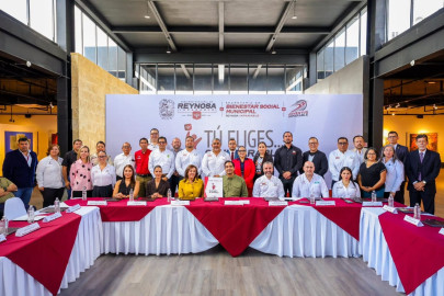 Avanza "Tu Eliges Ser Imparable" programa del Gobierno de Carlos Peña Ortiz 