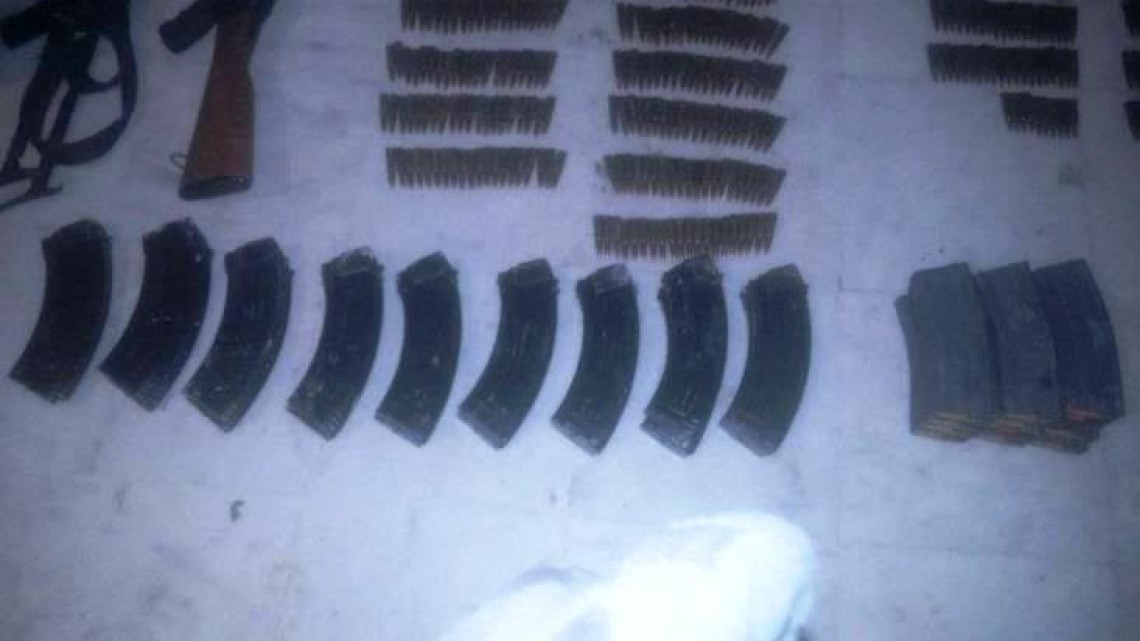  Policía Estatal asegura armas largas, cartuchos útiles y cargadores