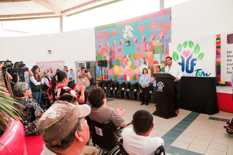 Mi compromiso es mayor: Carlos Peña