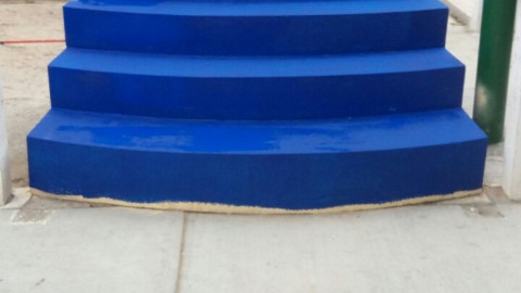 Realiza obras públicas trabajos de mantenimiento a escuela secundaria y vialidad