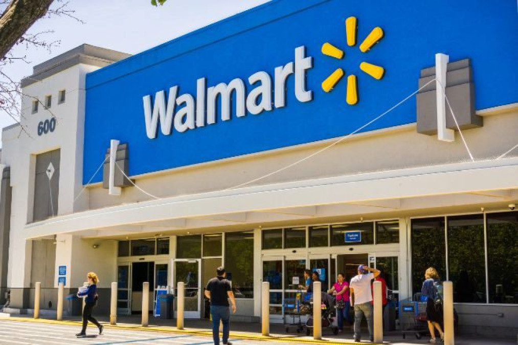 Walmart exigirá uso de cubrebocas en todas sus tiendas de EU