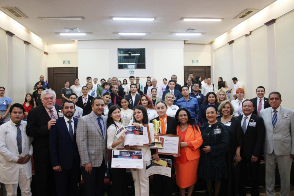 Realiza la UAT con éxito el Concurso Estatal de Oratoria 2025