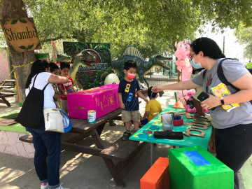 Invitan a festejar a mamá en el Zoo