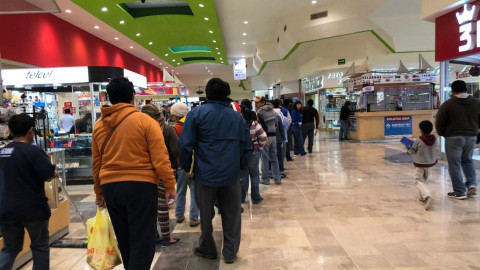 Continúan largas filas para pago de Predial