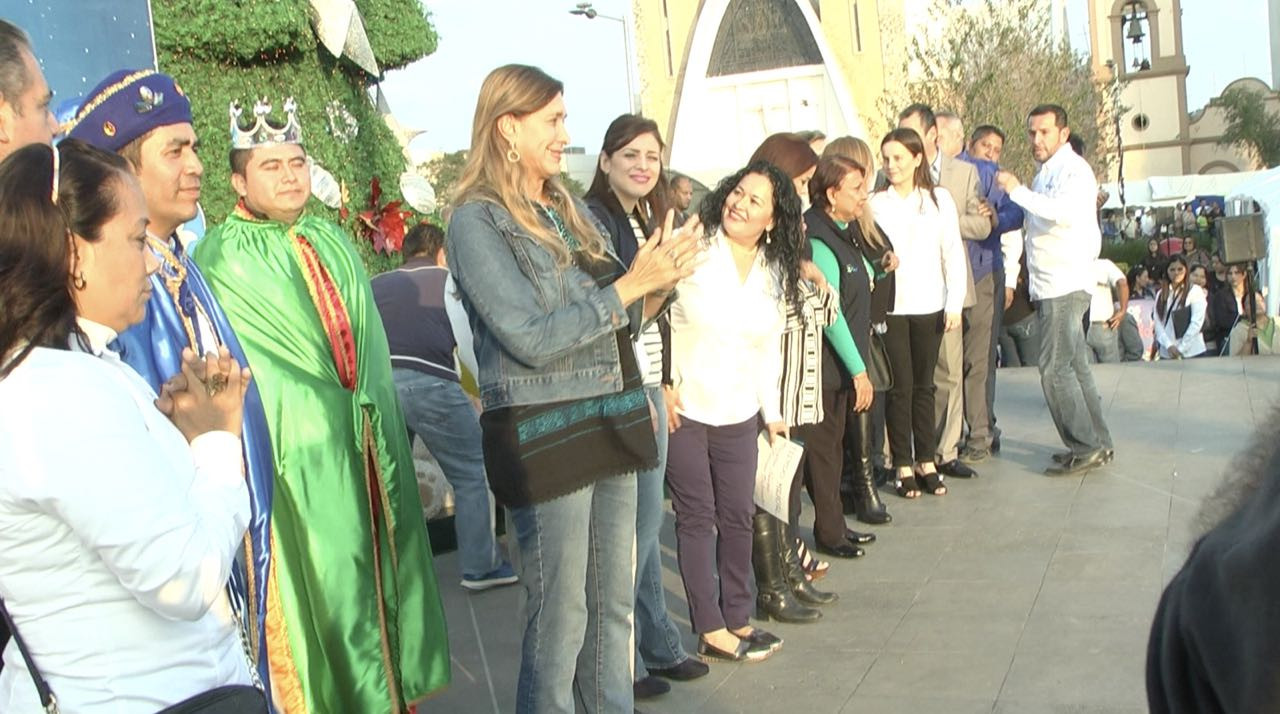 Acuden más de 600 familias al corte de Rosca en Reynosa 
