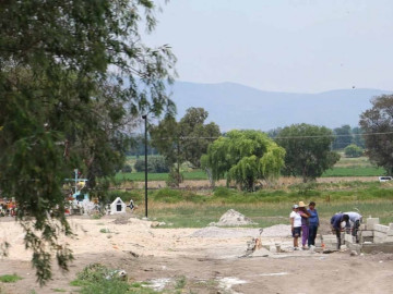 Construyen memorial para víctimas de Tlahuelilpan, sin permiso