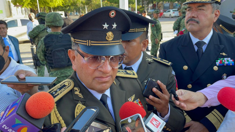 SEDENA trabaja sin tintes políticos 