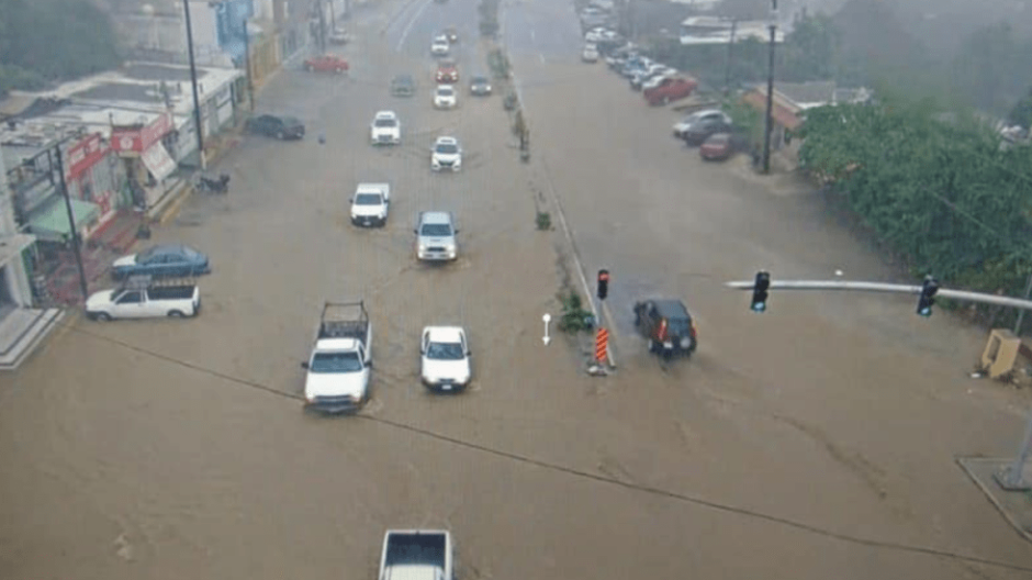 Fuertes lluvias en BCS dejan al menos un muerto