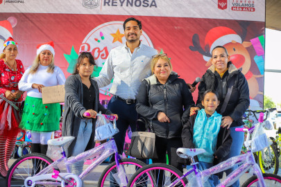 Convinieron más de 800 personas con Alcalde de Reynosa en Posada Navideña