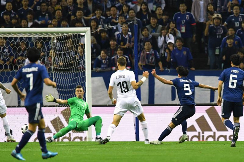 Japón vence 4-3 a Uruguay en partido amistoso