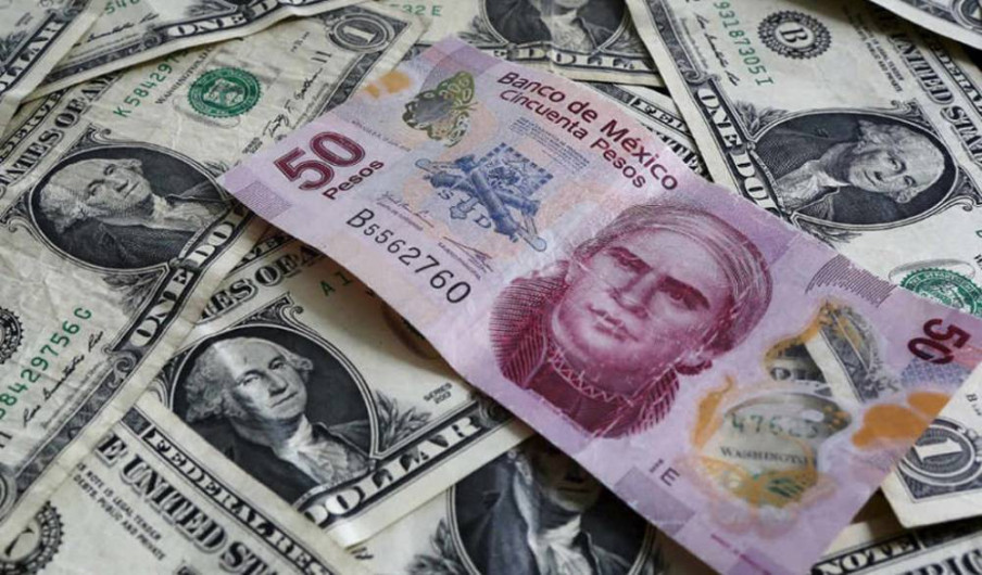 Se aprecia 13.7% el peso ante el dólar durante la jornada