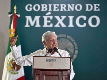 Busca AMLO rescate de Pemex y CFE