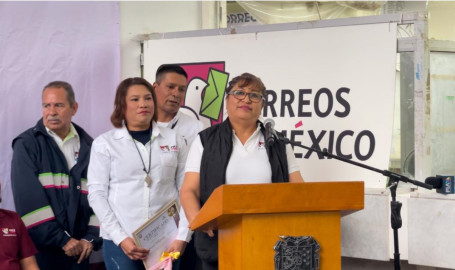 Reconocen a mujeres carteras