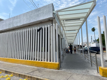 Instalan tienda de conveniencia en el Puente I