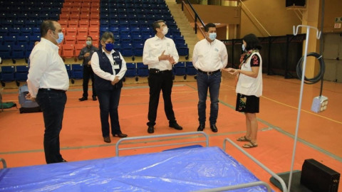 Realiza Gobernador recorrido por Hospital Móvil Médicos Sin Fronteras