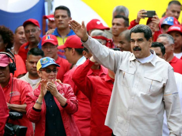 Senadores rechazan asilo para Maduro en México