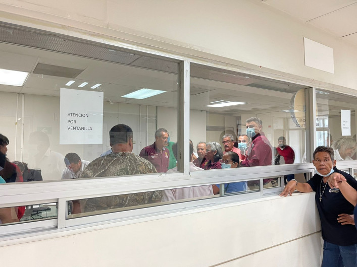 Trabajadores toman oficinas del Hospital General de Reynosa