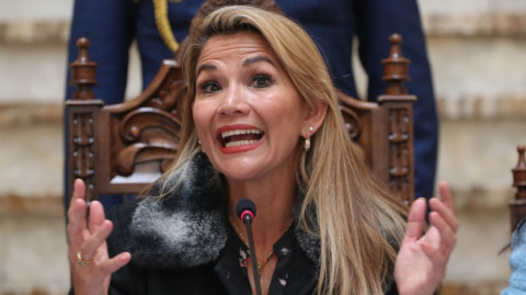 Denuncian amenazas de muerte a Jeanine Áñez