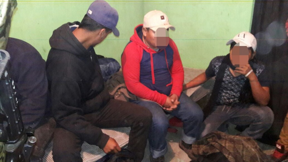 Rescatan a migrantes de una casa de seguridad en Matamoros