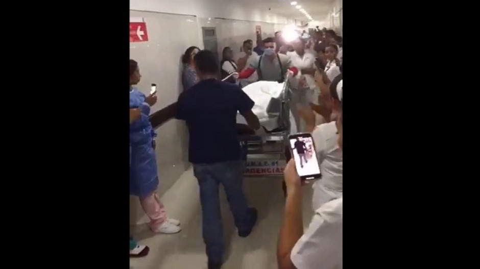 Mujer es despedida con aplausos, decidió donar sus órganos