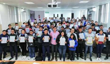 Apoya IMJUVE a juventud en elección de una carrera