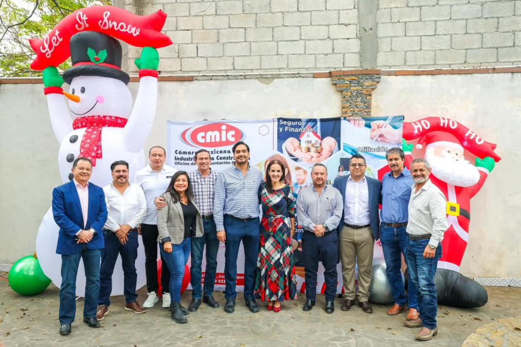 Celebró CMIC Posada Navideña con el Alcalde Carlos Peña Ortiz