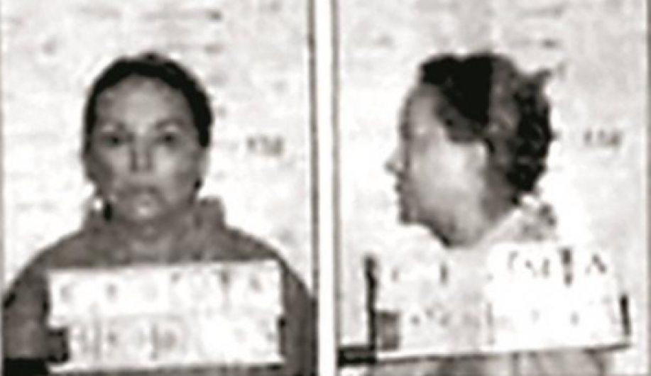 Busca Elba Esther borrar su ficha de prisión