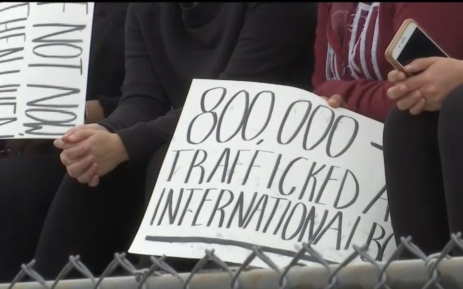 Realizan marcha para concientizar el tráfico humano