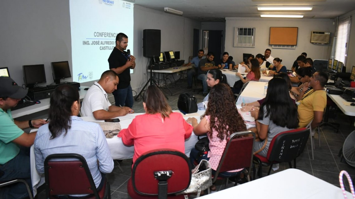 Impulsa Gobierno Municipal a jóvenes emprendedores