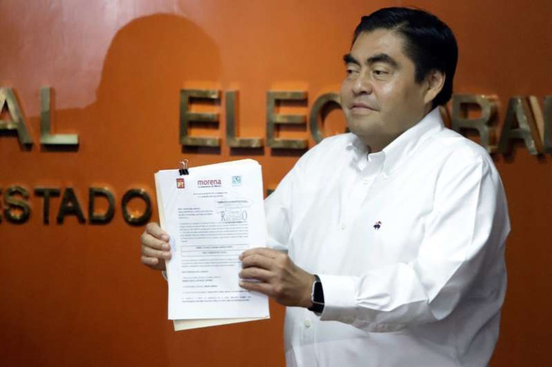 Ratifican candidatura de Miguel Barbosa en Puebla 