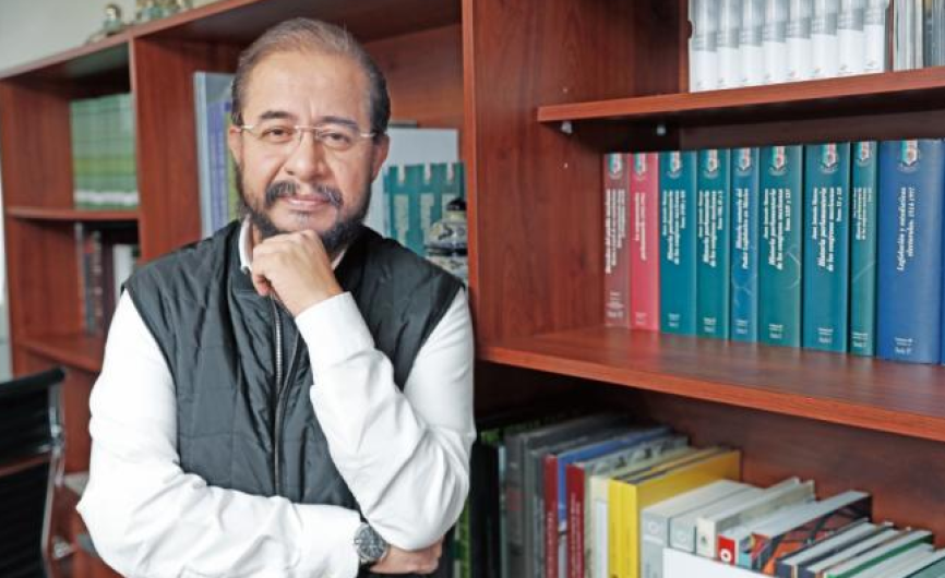 Todavía habrá PES para un rato, dice su líder