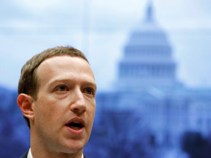 Regulación de compañías en redes, es inevitable: Zuckerberg