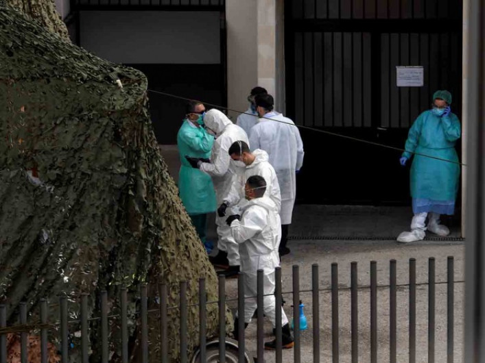 Solicita FEMA 100 mil bolsas para cadáveres ante crisis de coronavirus